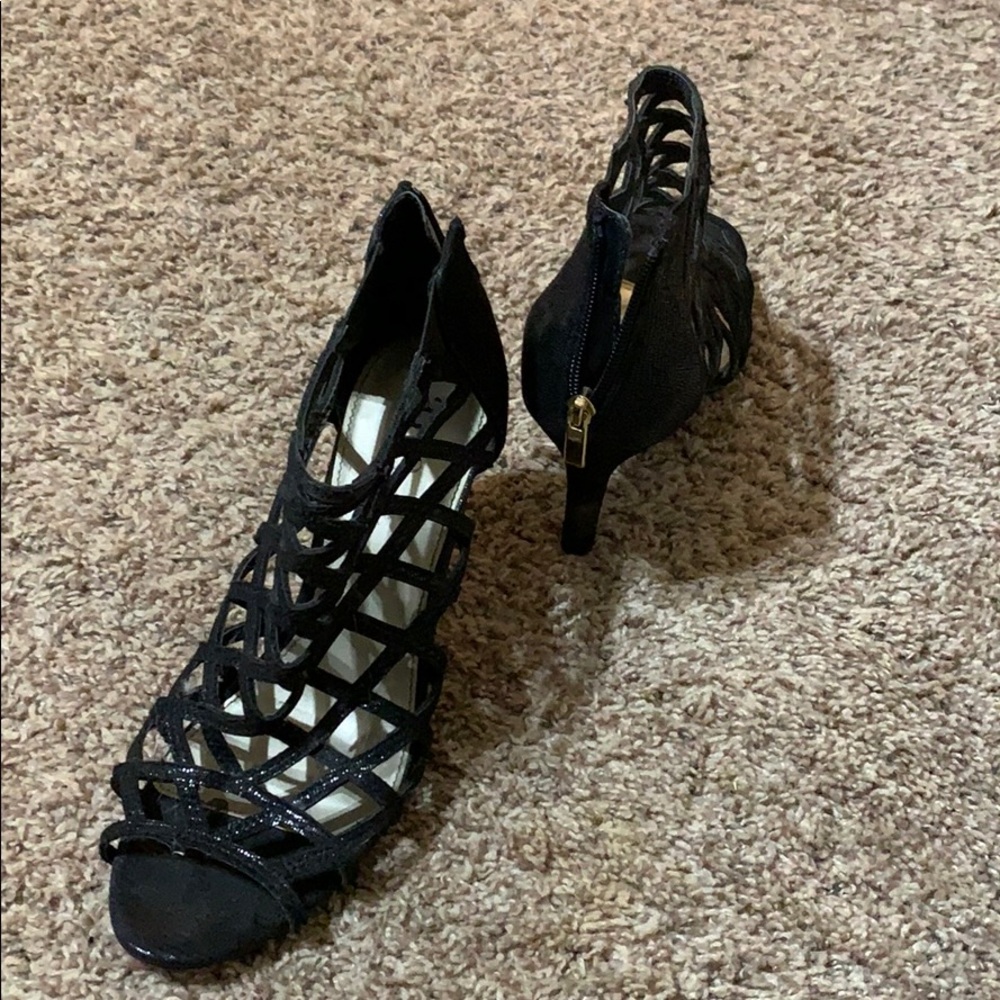 Selling my high heels worn once good shape